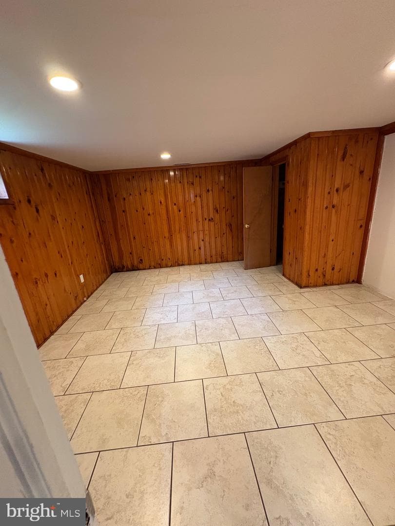 5900 John Adams Drive photo 40
