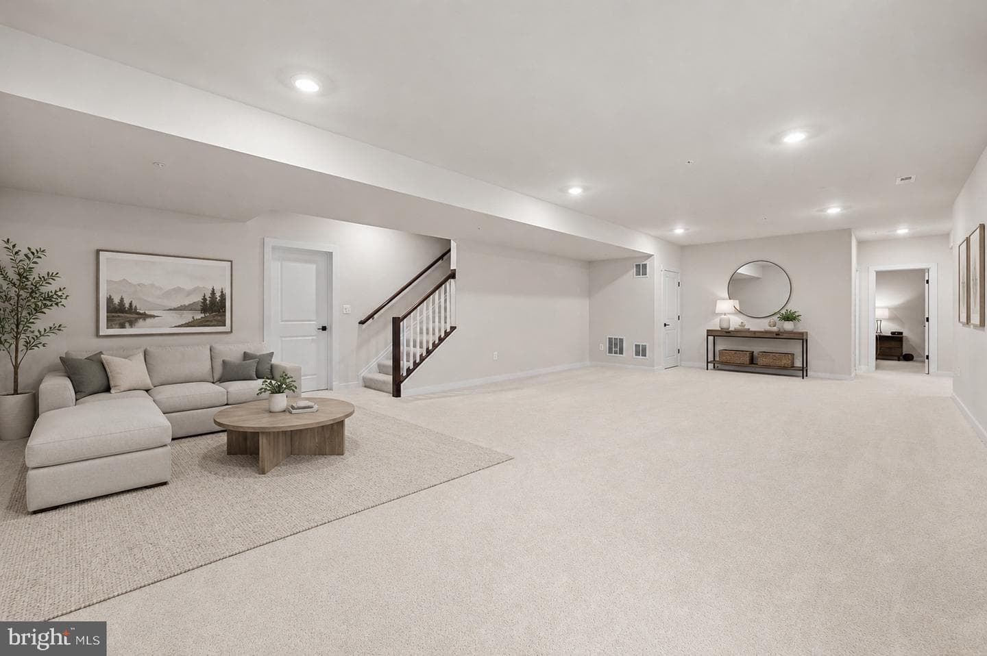 428 Meadow Creek Drive photo 37