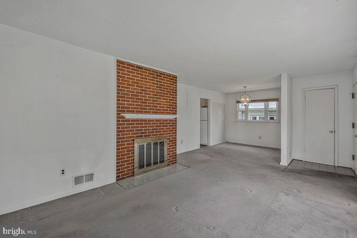 9410 Sheridan Street photo 7