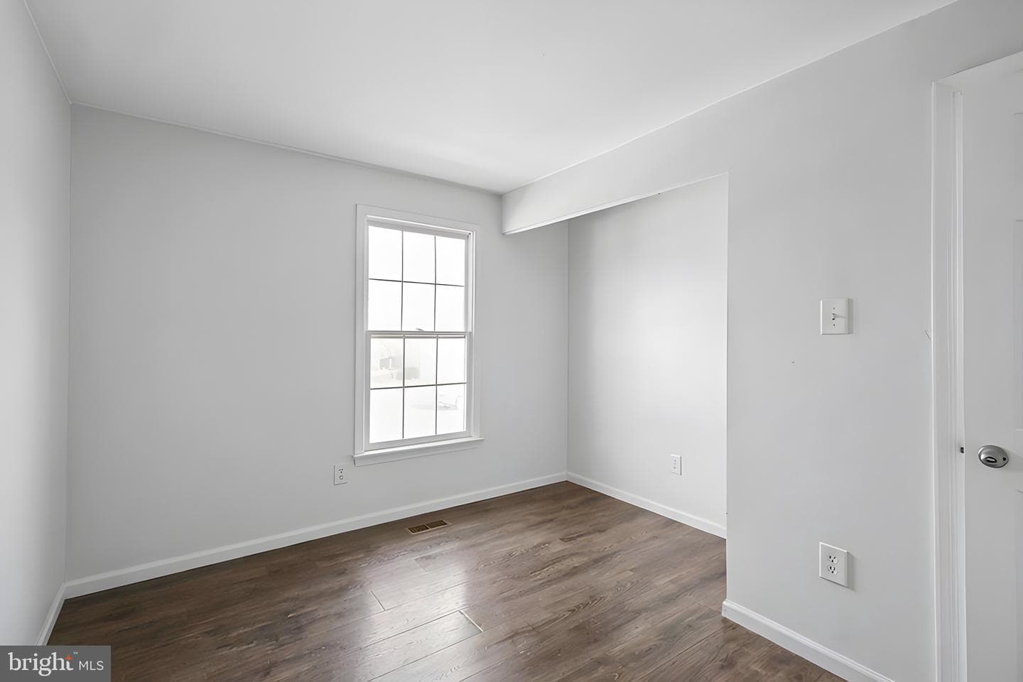 8804 35th Avenue photo 16