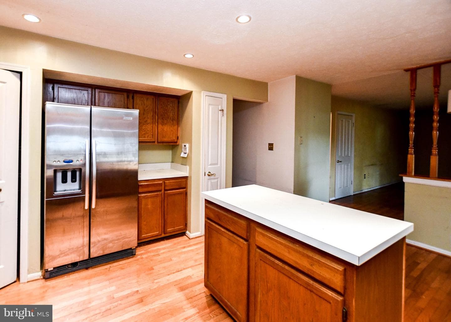 1111 Kings Heather Drive photo 33