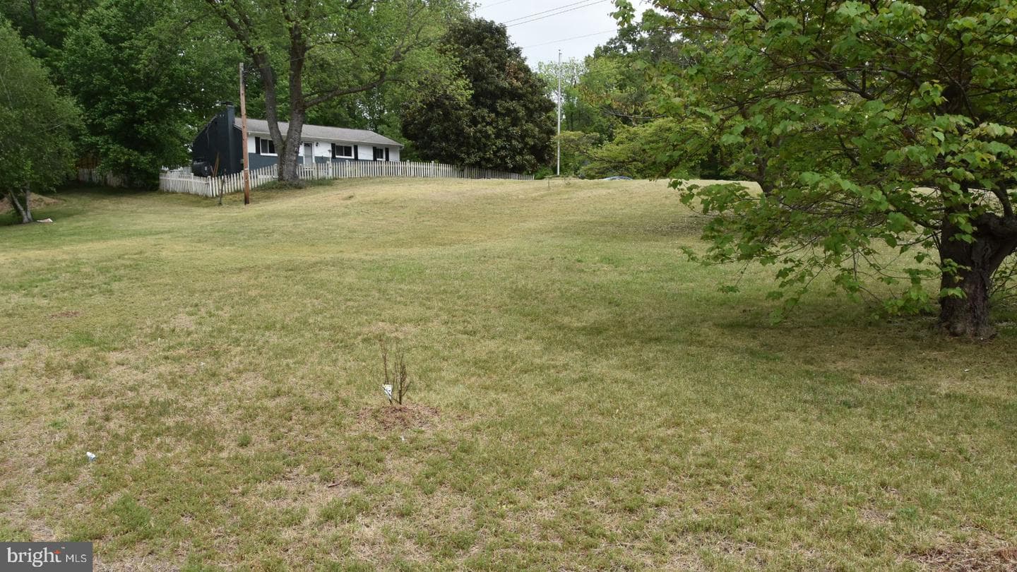 8610 Croom Road photo 8