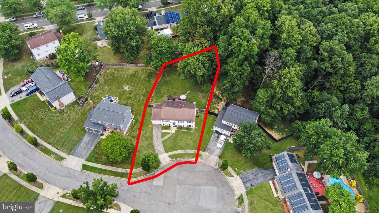 9012 Cameron Court photo 41