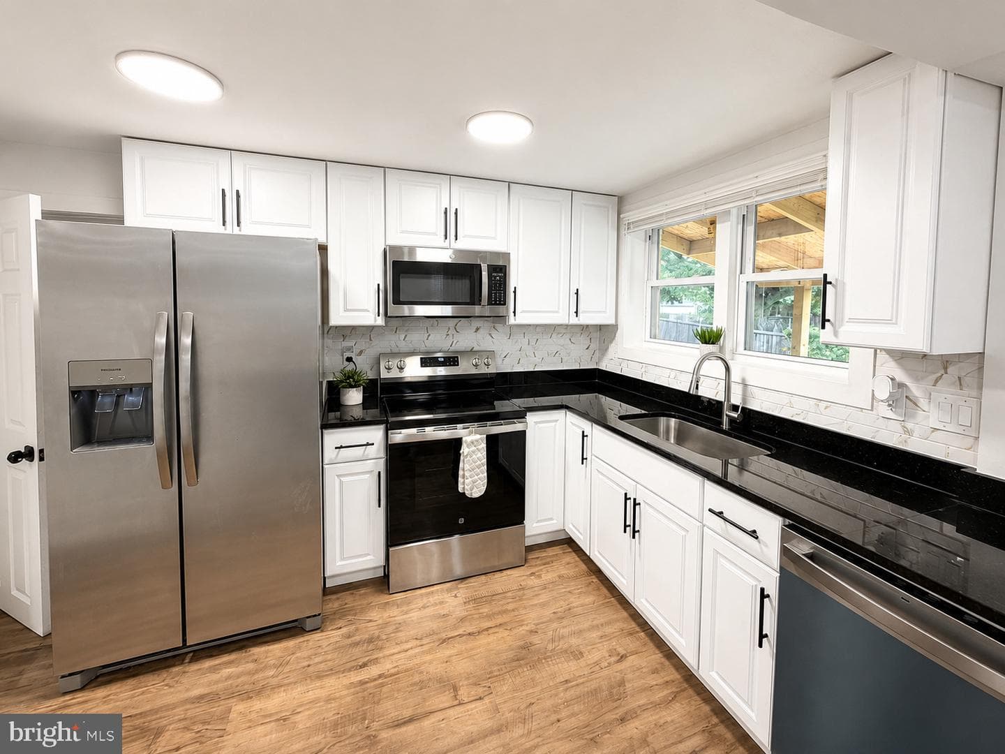 3909 Bexley Place photo 7