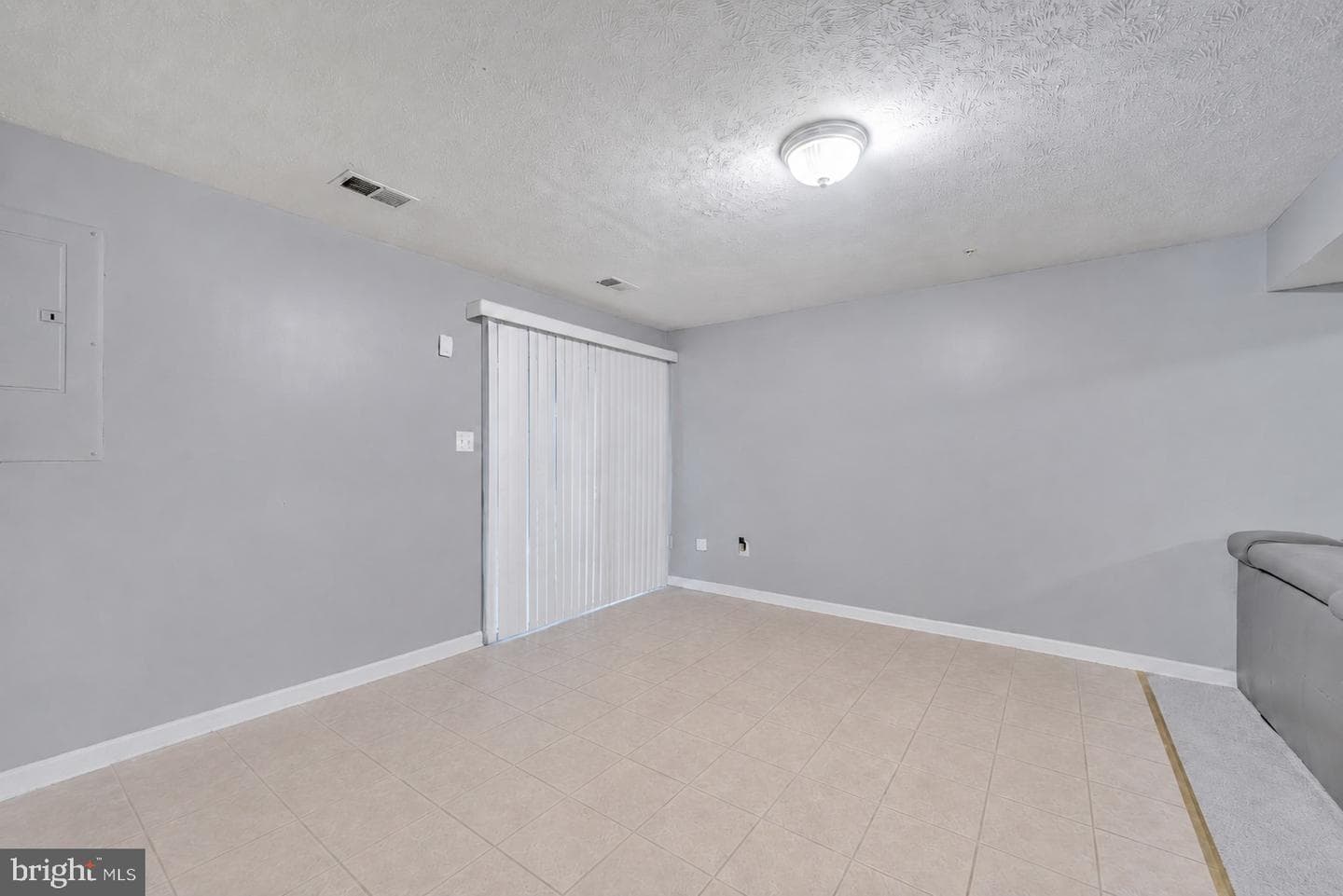 9817 Woodyard Circle photo 35