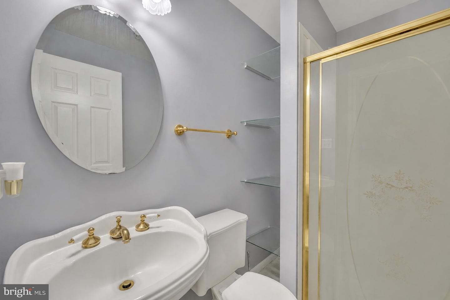 9817 Woodyard Circle photo 37
