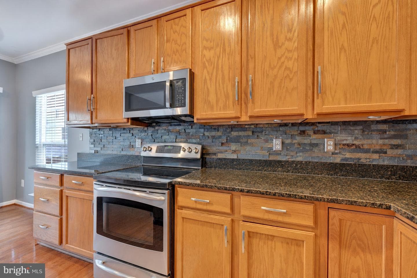 9817 Woodyard Circle photo 9