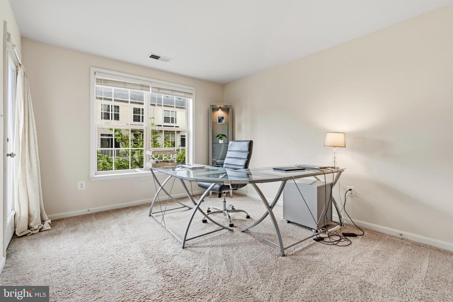 2643 Campus Way N photo 30