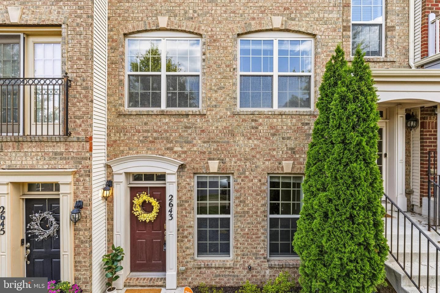 2643 Campus Way N photo 37