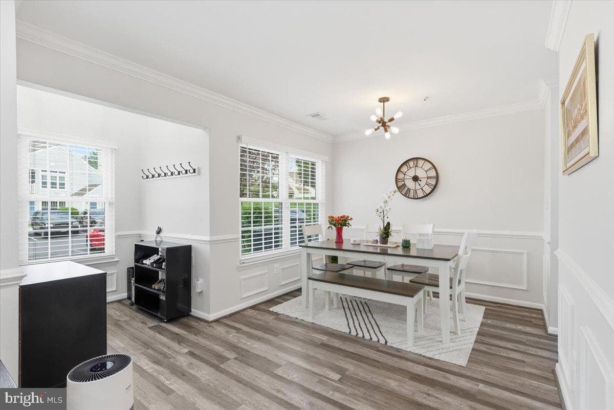 1008 Spring Valley Court photo 10
