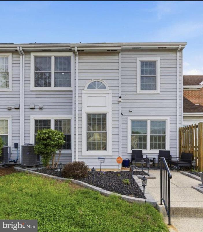 1008 Spring Valley Court, Fort Washington