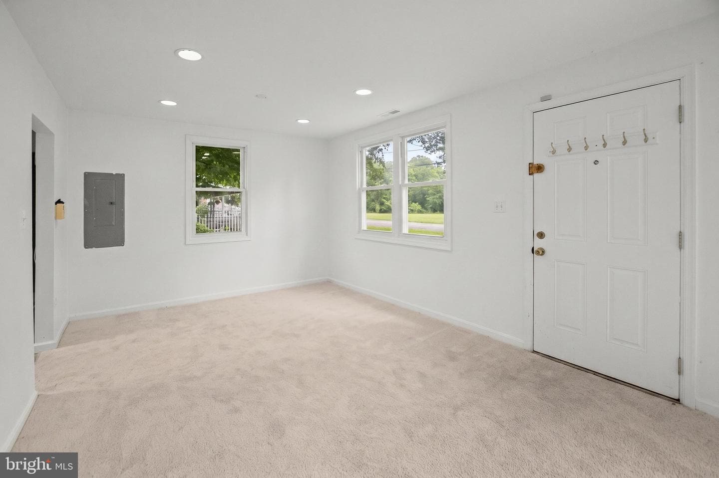 4606 Kiernan Road photo 5