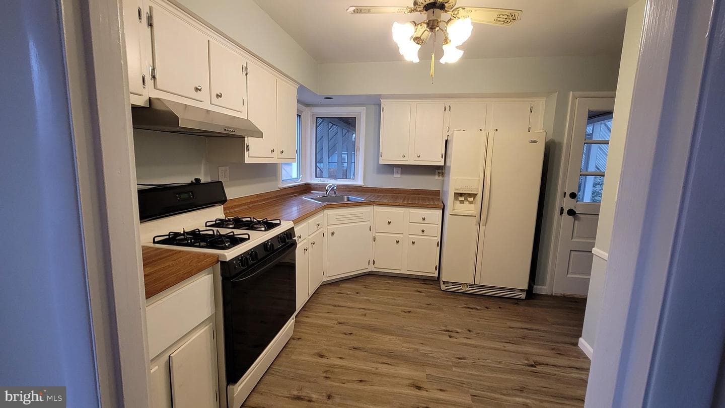 1412 Torrey Place photo 5