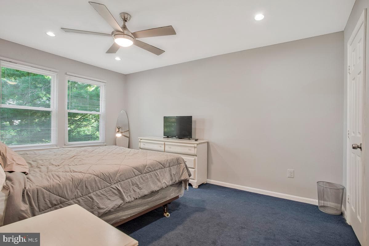 1405 Meadowlake Ct photo 32