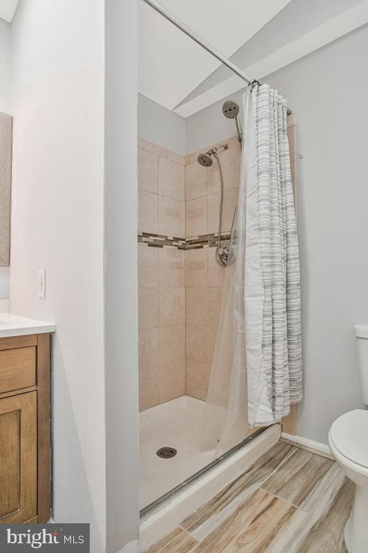 1405 Meadowlake Ct photo 4