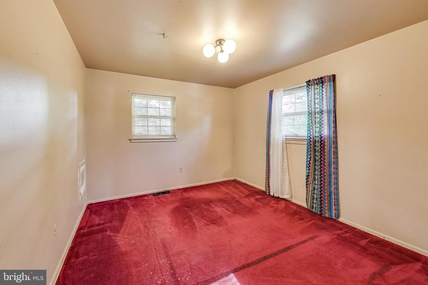 7909 Grant Drive photo 12