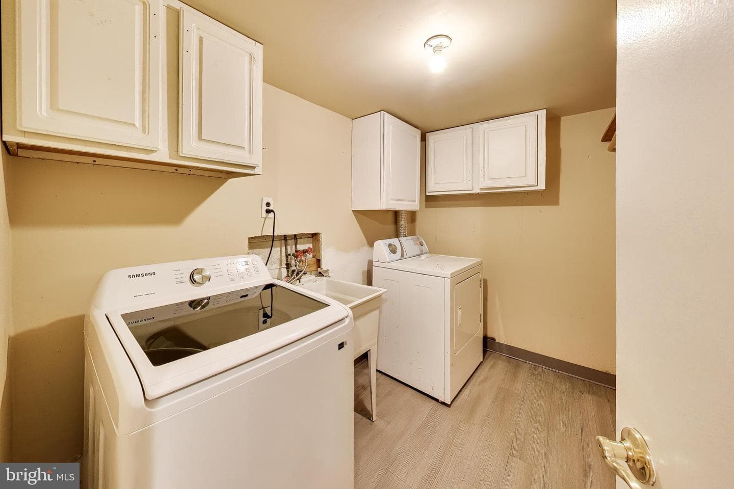 7909 Grant Drive photo 27