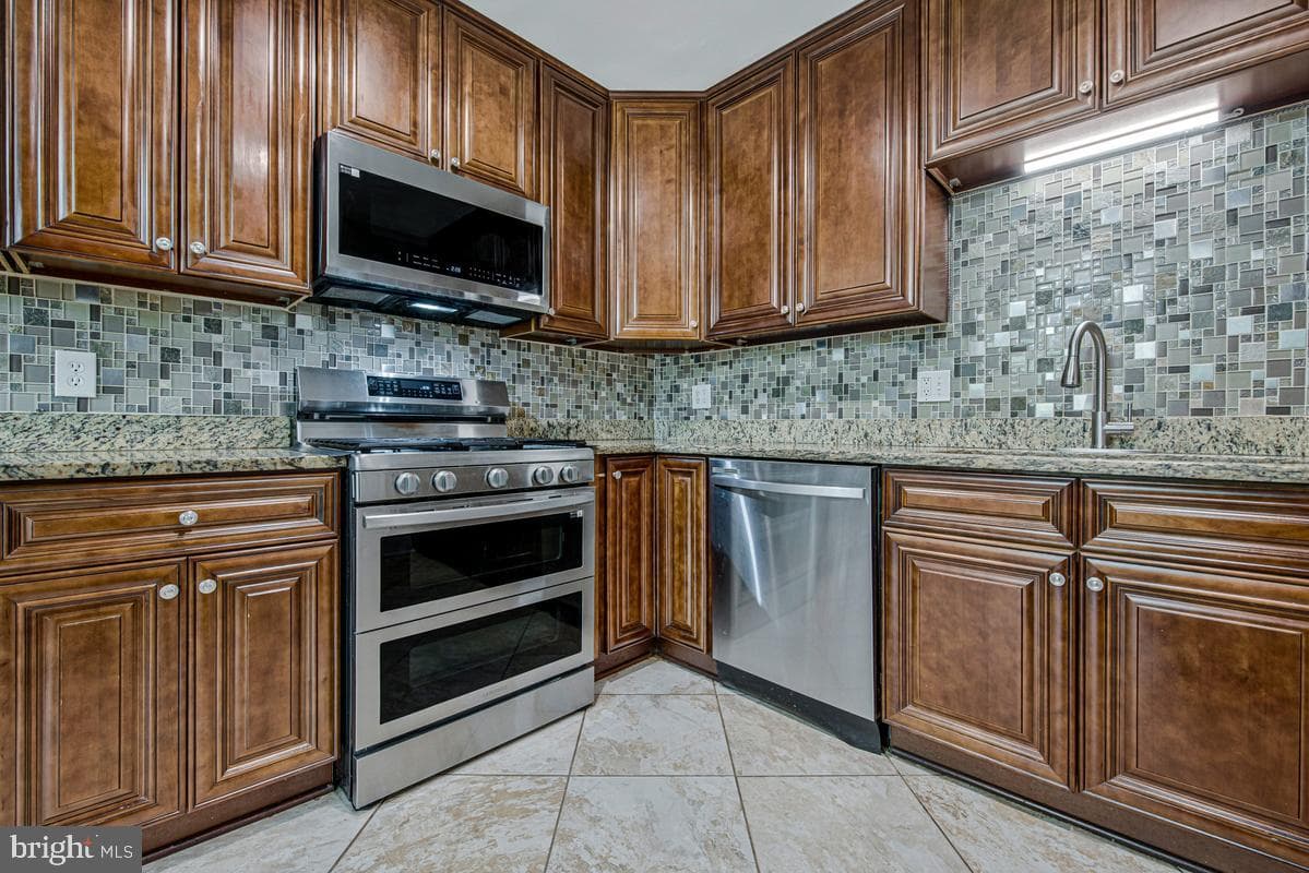 2335 Scott Key Drive photo 7