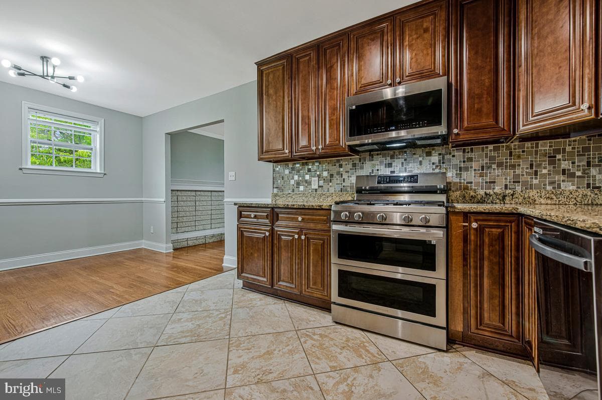 2335 Scott Key Drive photo 8