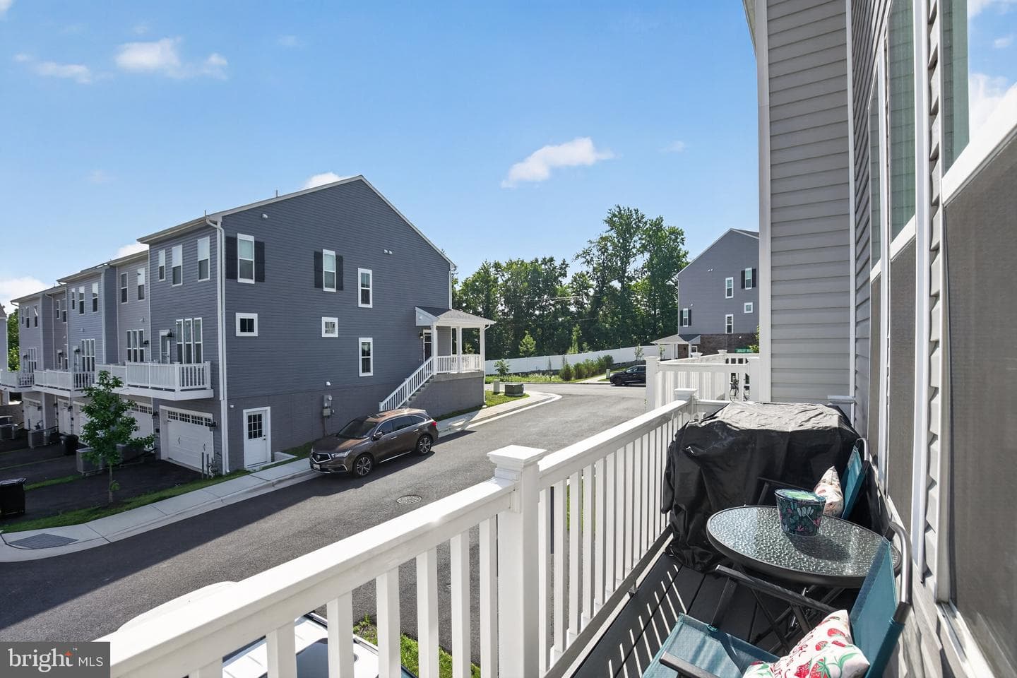 10406 Serenade Lane photo 15