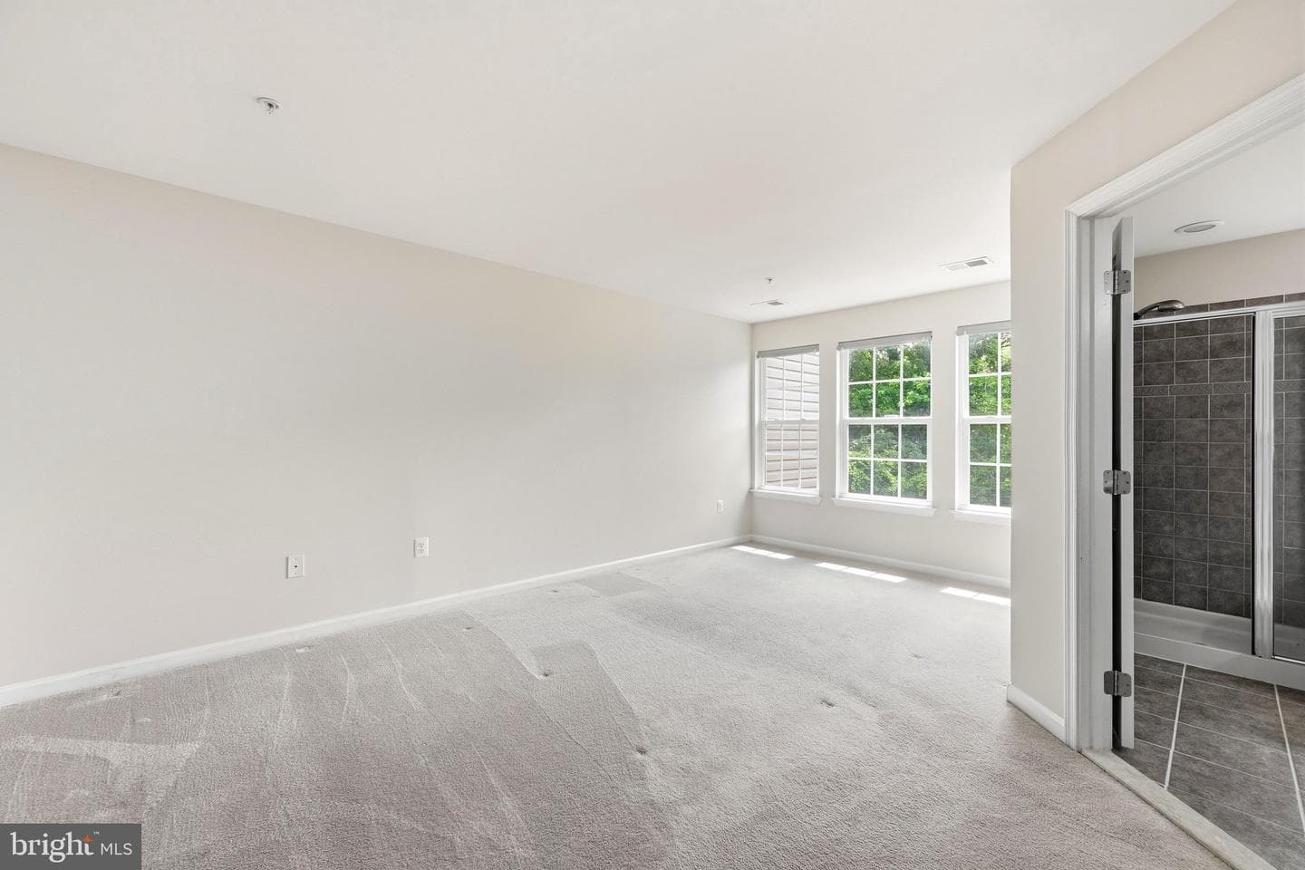 1141 Wilberforce Court photo 24