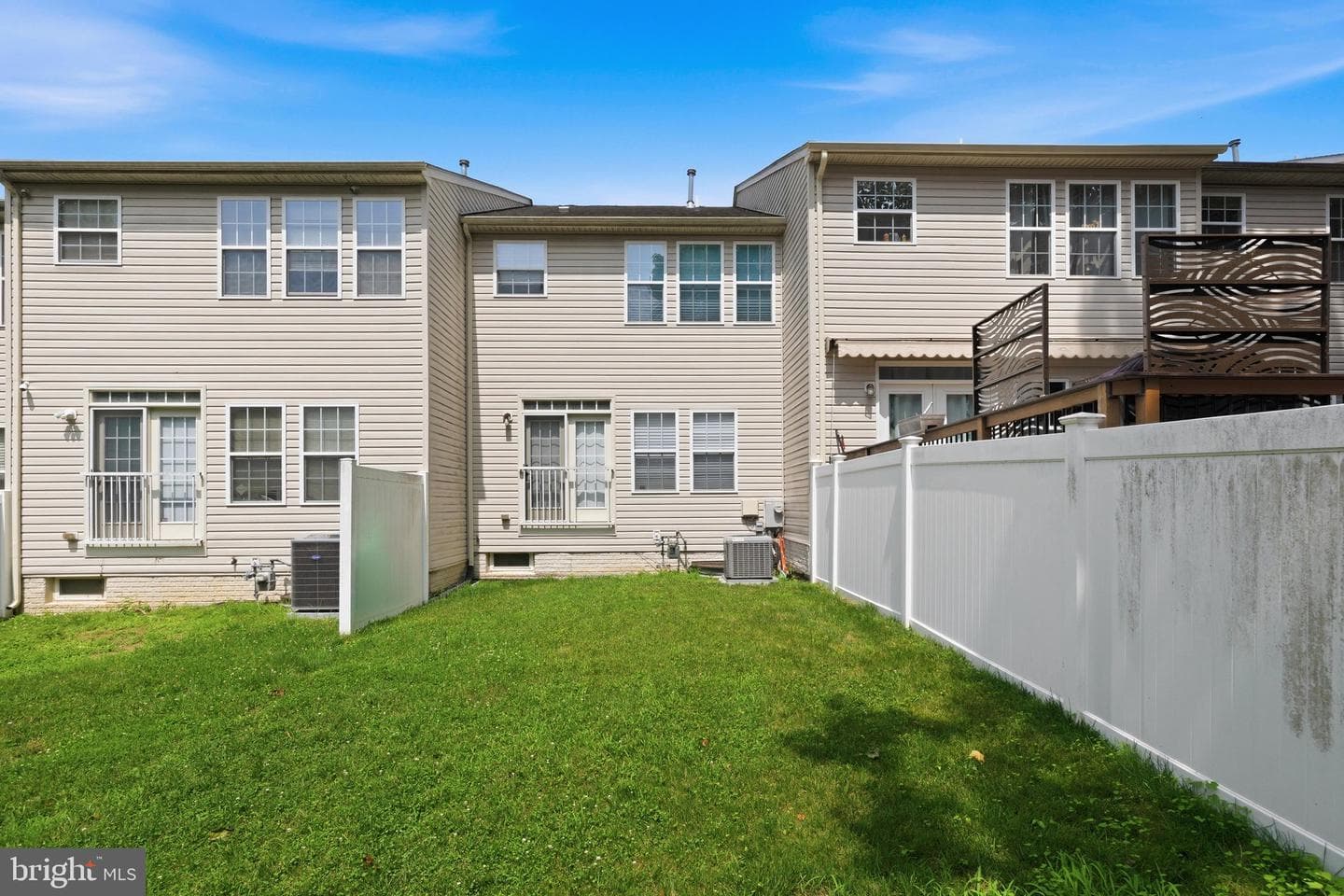 1141 Wilberforce Court photo 36