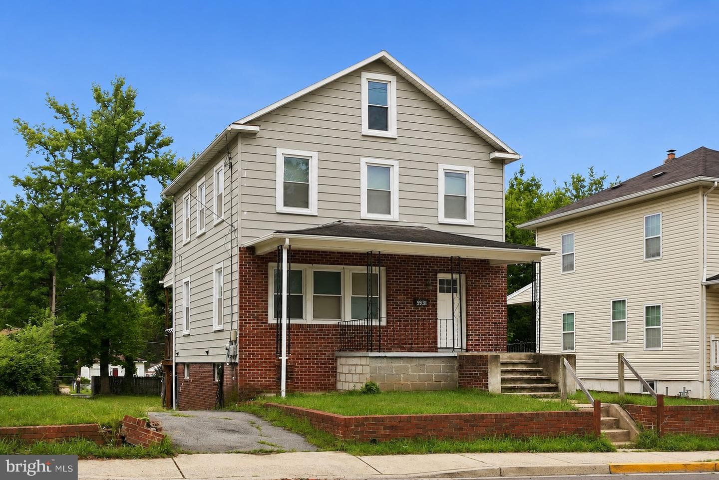 5931 Addison Road photo 2