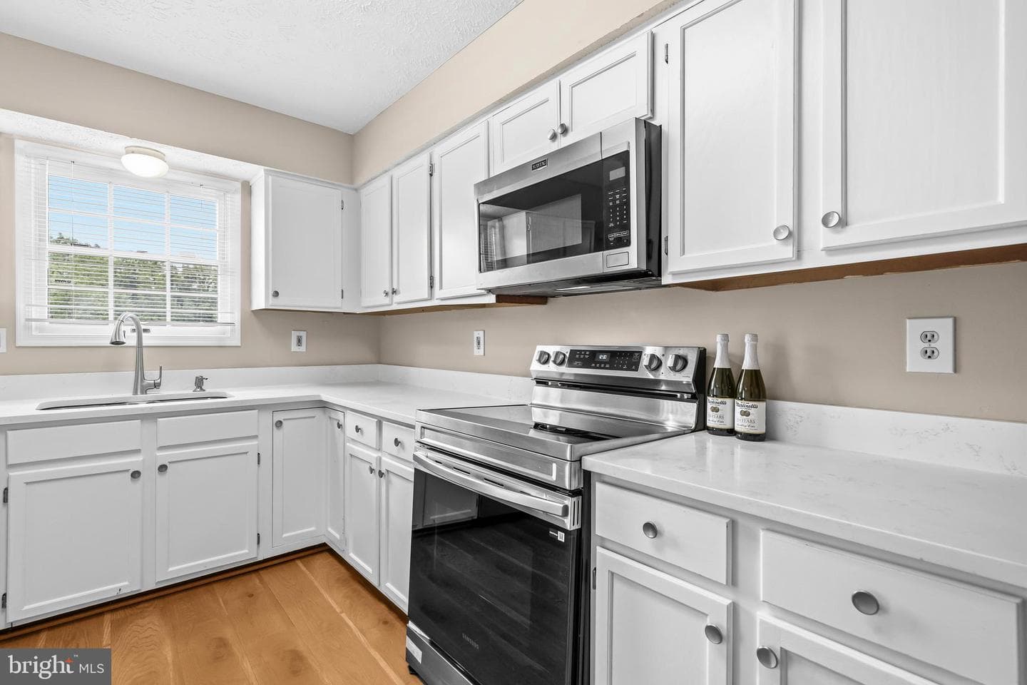 11435 Falcon Ridge Court photo 9