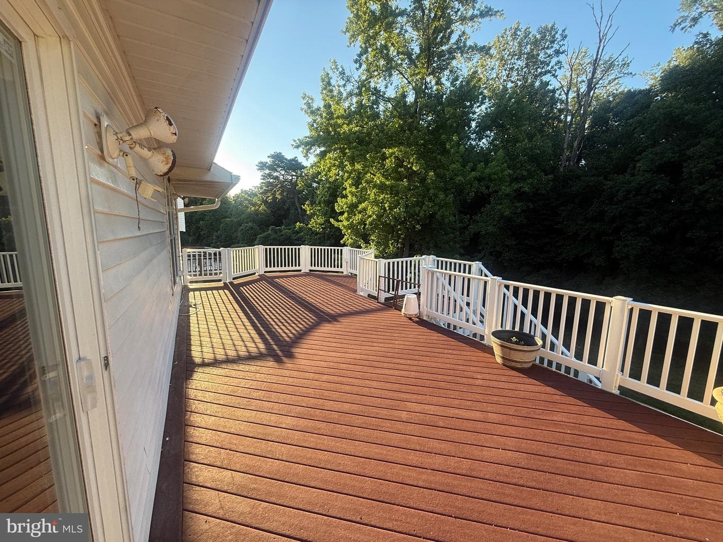 6812 Asset Drive photo 3