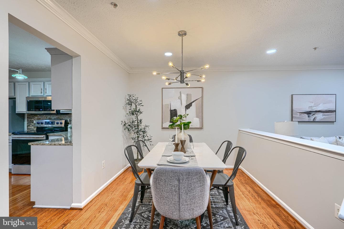 2220 Seton Way photo 11