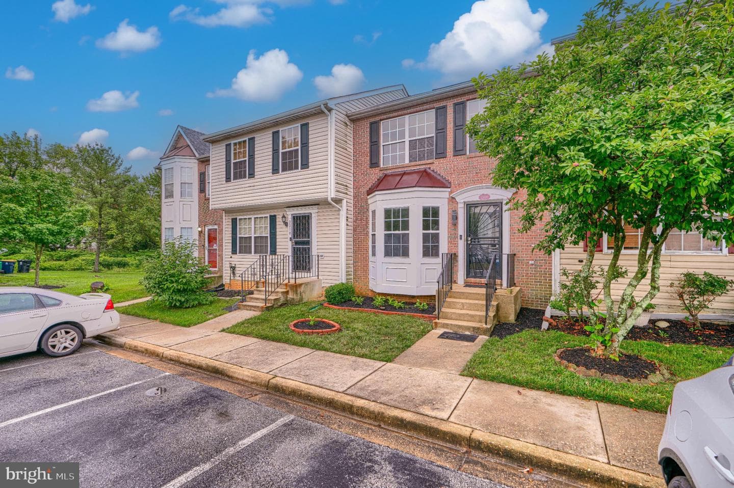 2220 Seton Way photo 3