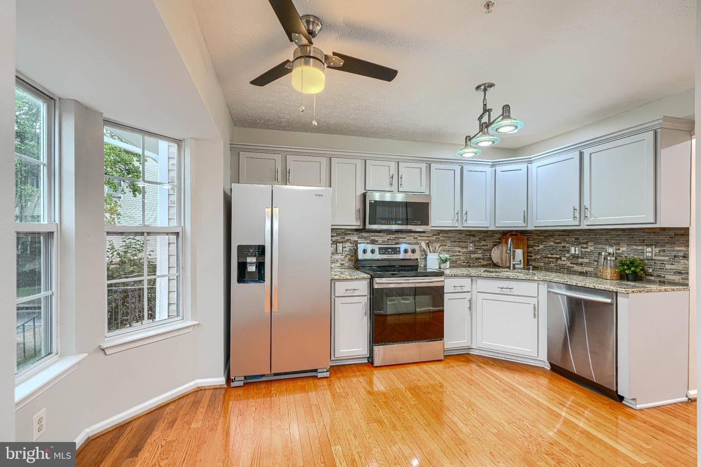 2220 Seton Way photo 5