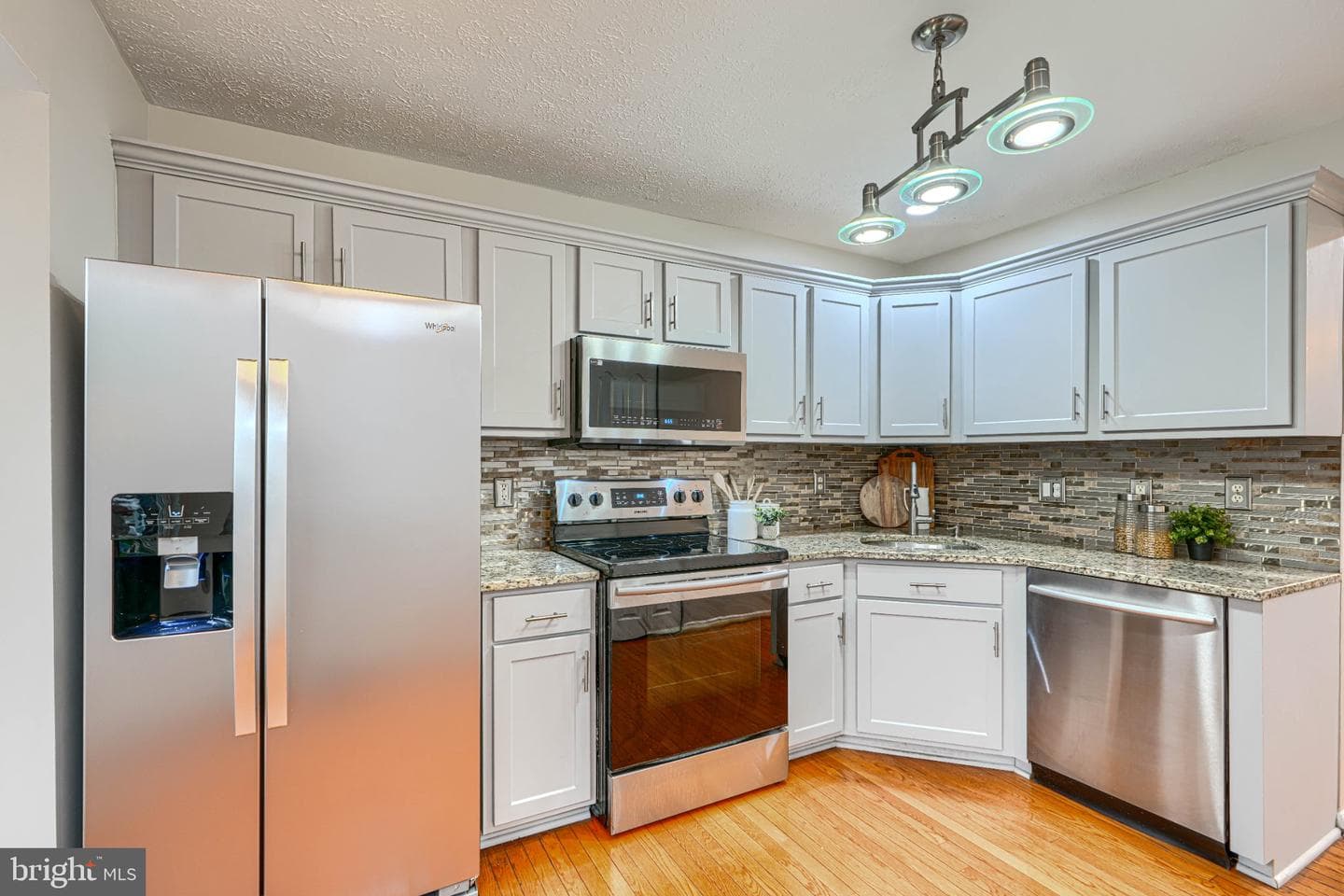 2220 Seton Way photo 6