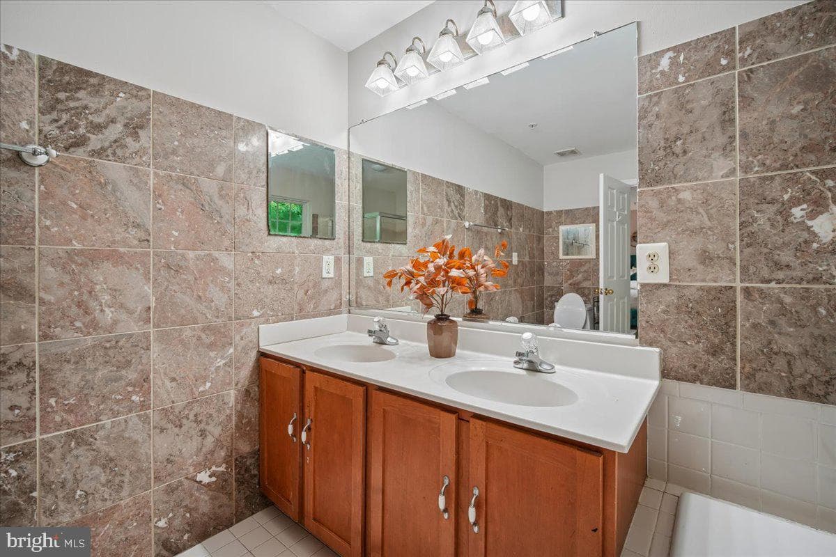 1112 Ryon Way photo 21