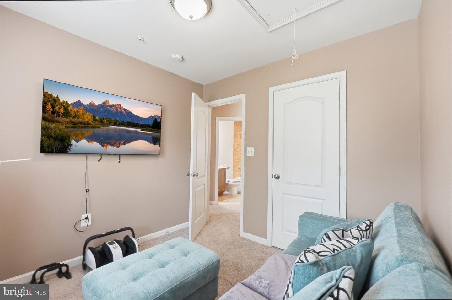 9500 Westerdale Drive photo 22