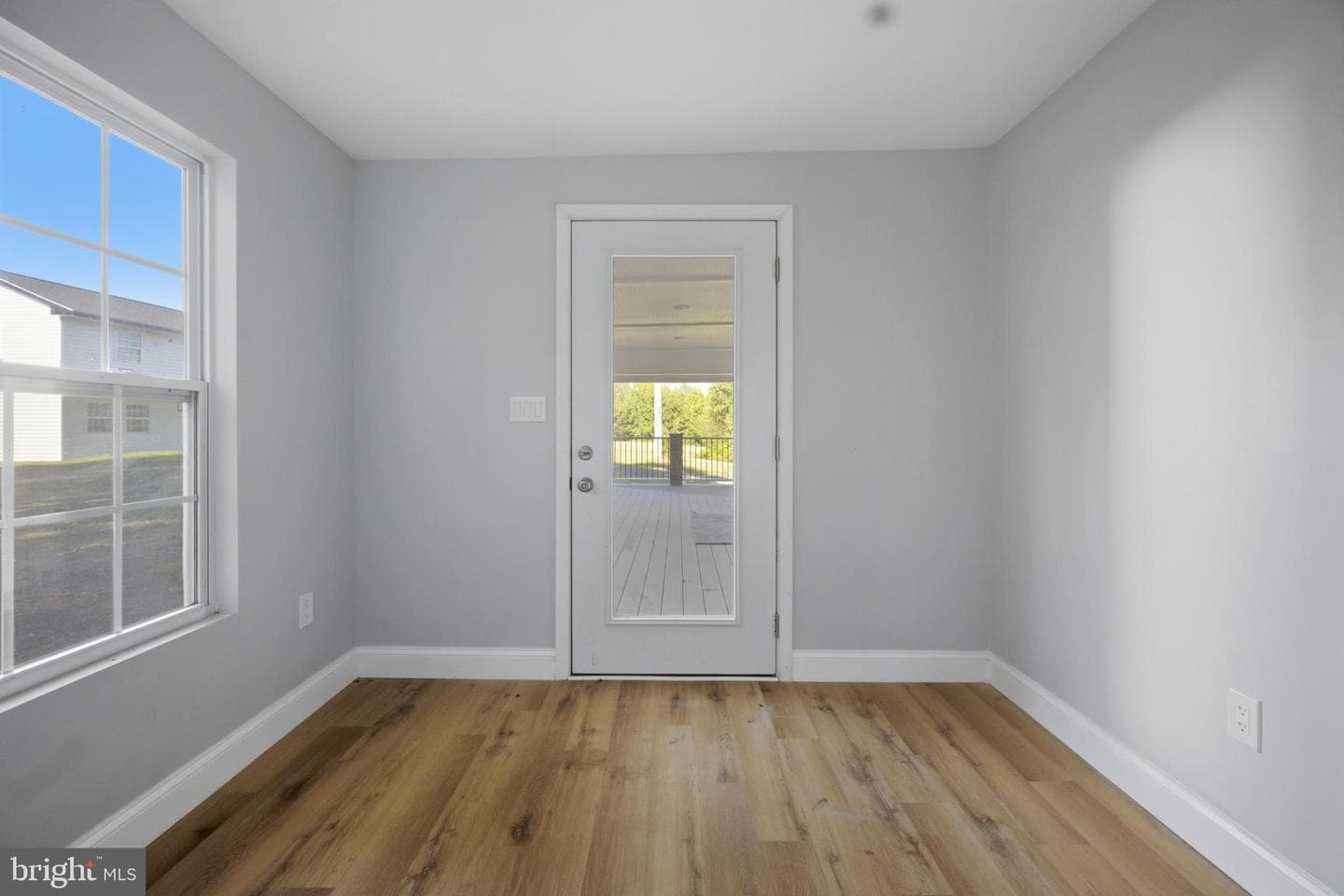 15000 Mount Calvert Road photo 31