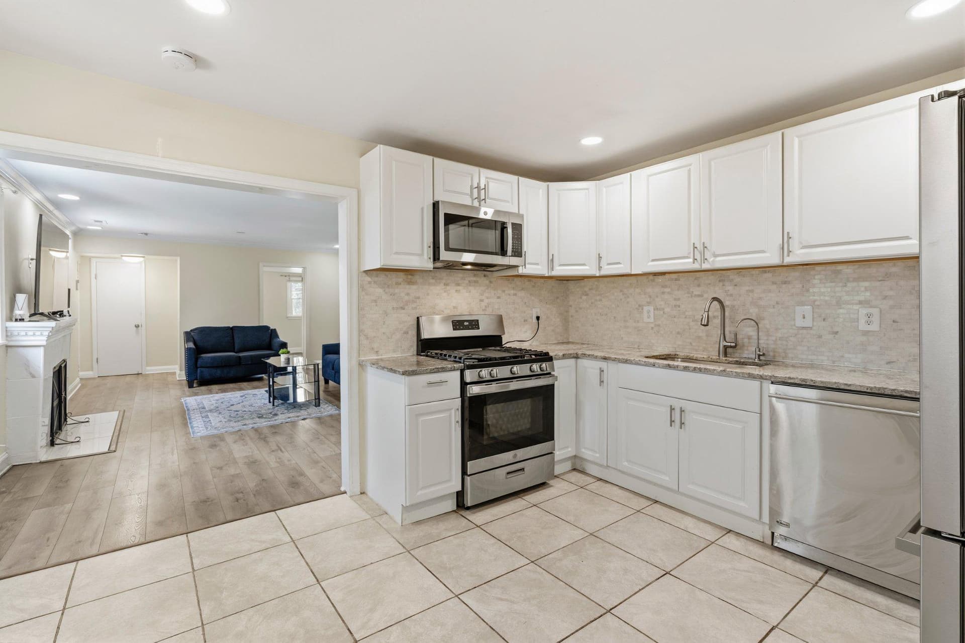 1104 Clovis Avenue photo 11