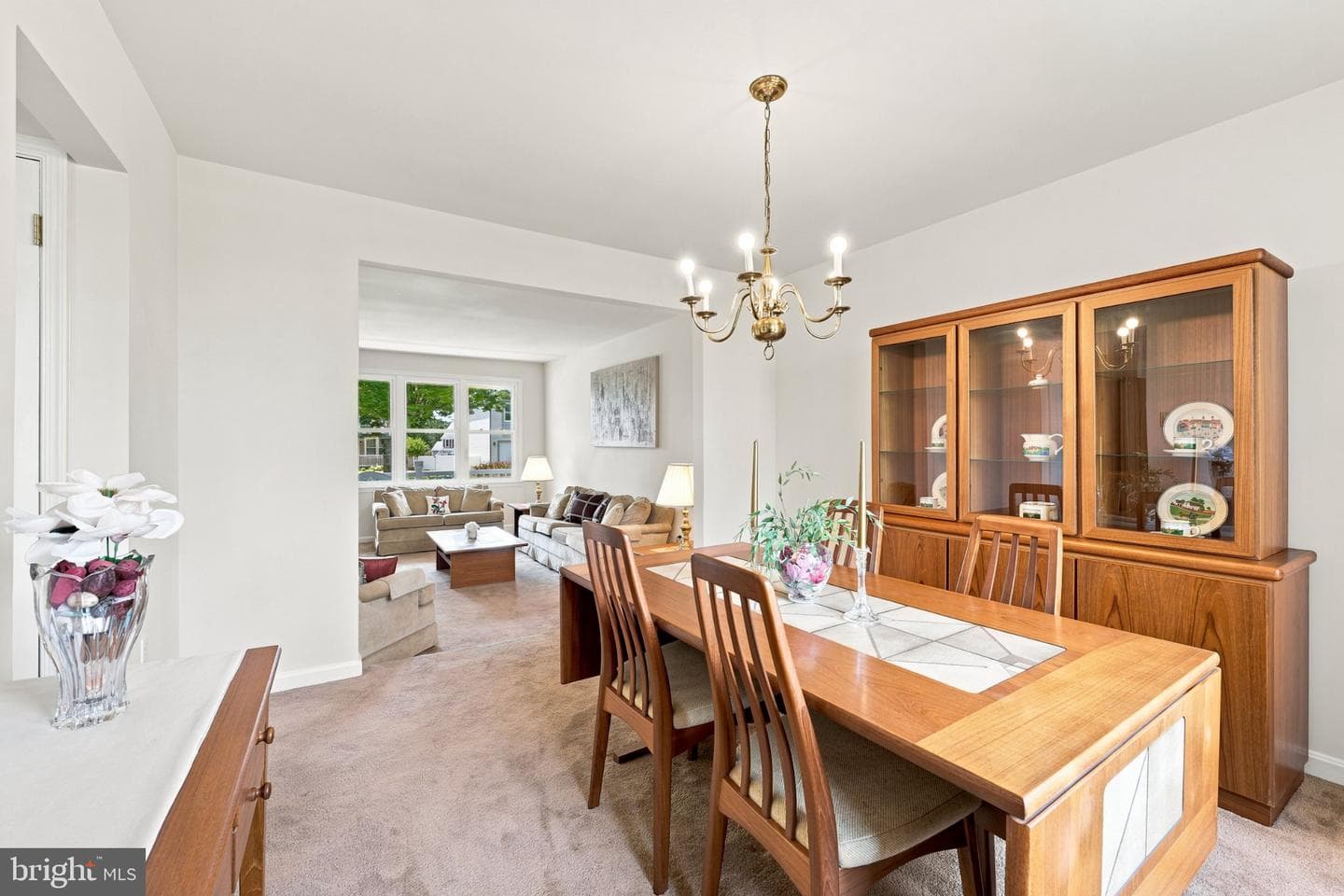 7606 Lexington Avenue photo 13