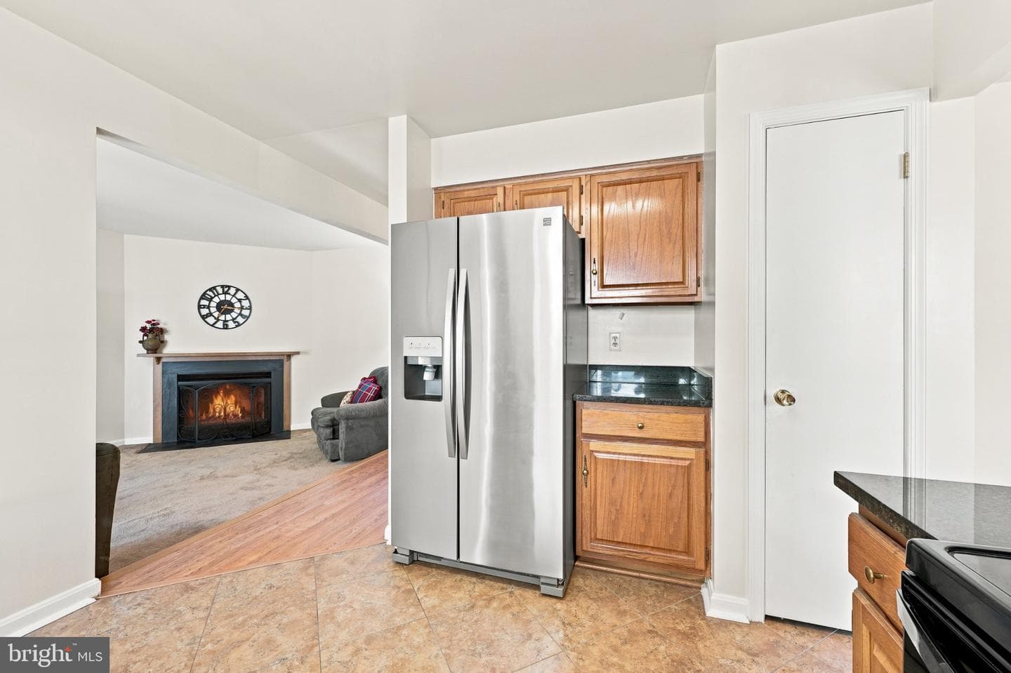 7606 Lexington Avenue photo 16