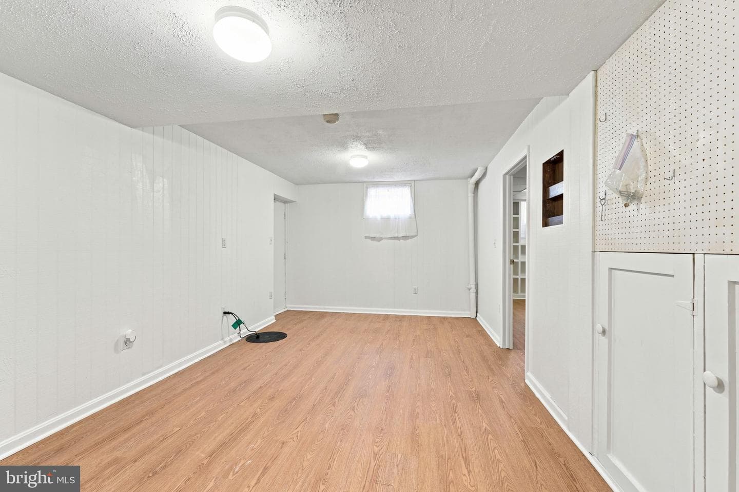 7606 Lexington Avenue photo 38