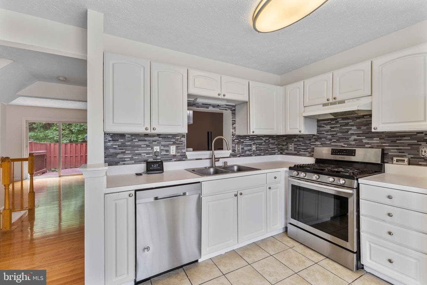 2049 S Anvil Lane photo 3