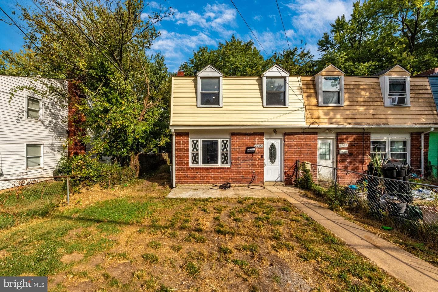 7702 Burnside Road photo 2