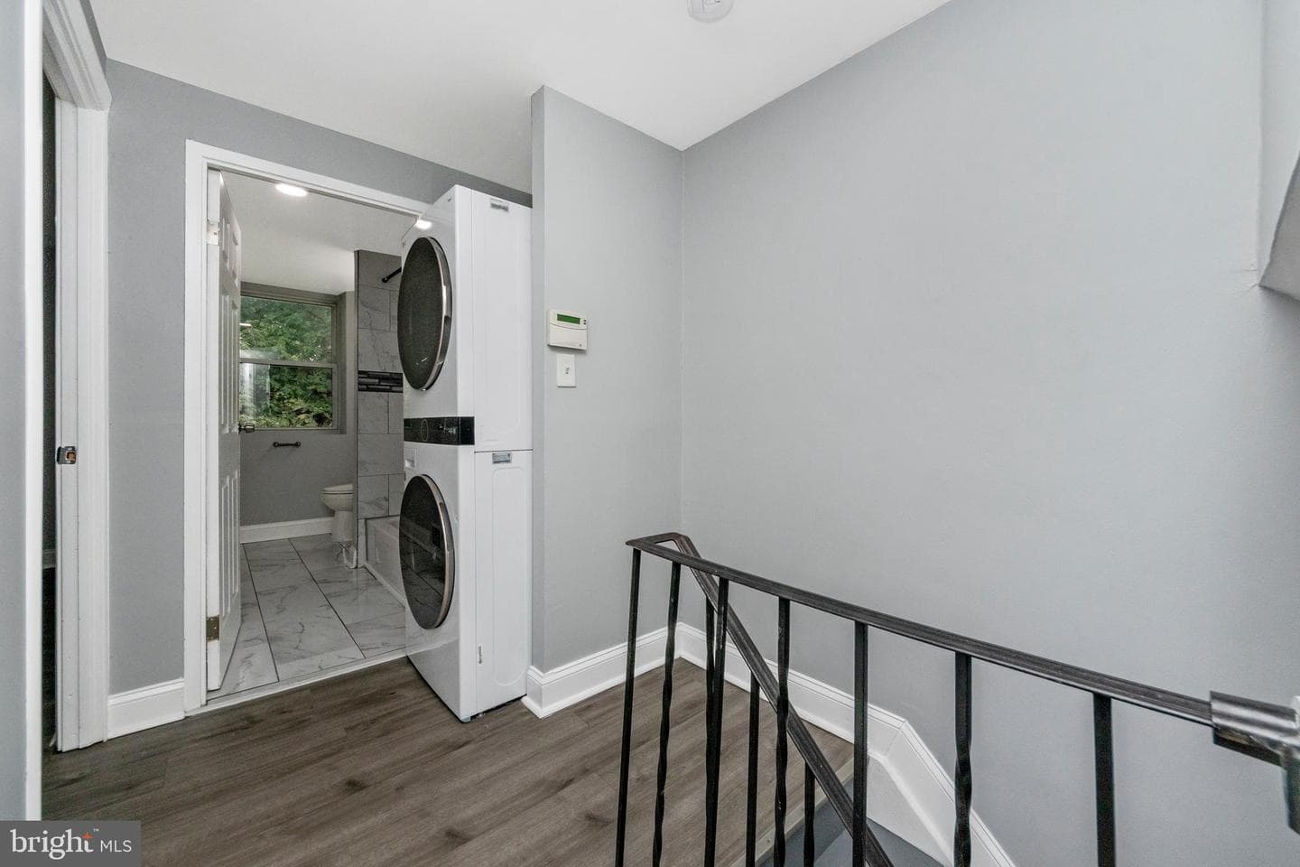 7702 Burnside Road photo 22