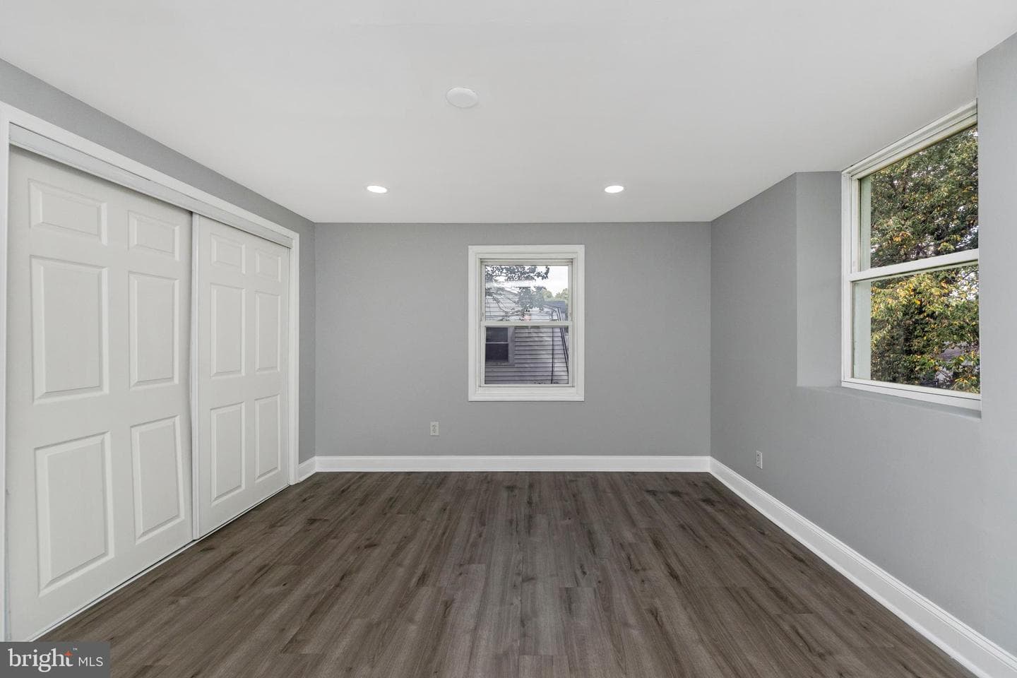 7702 Burnside Road photo 24