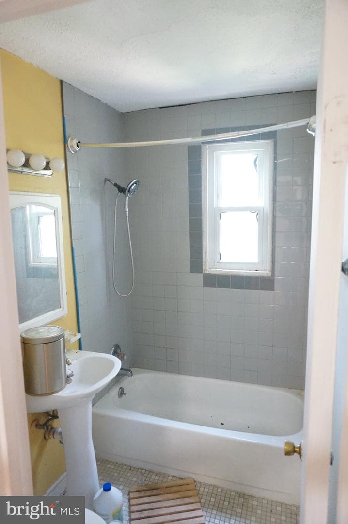 3825 Hamilton Street #c-302 photo 18