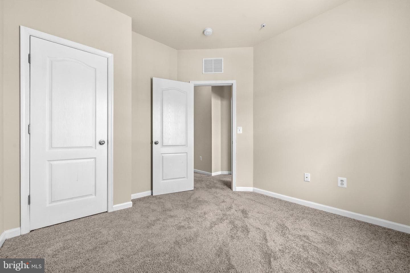 4815 Forest Pines Drive photo 22