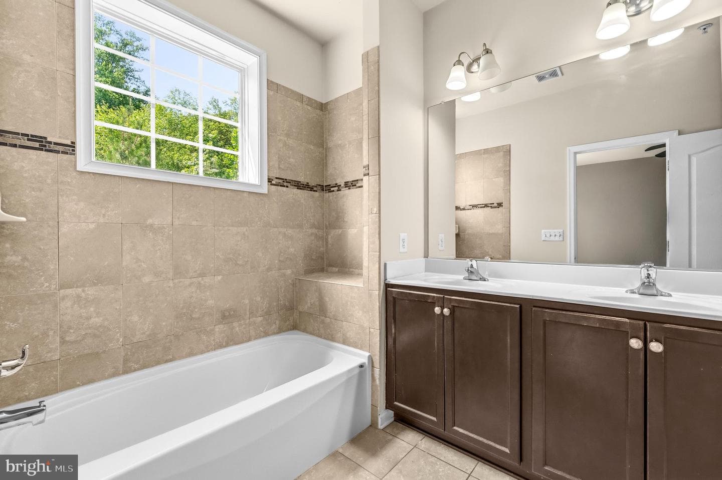 4815 Forest Pines Drive photo 26