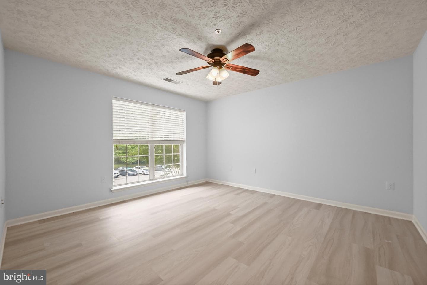 15604 Everglade Lane #5-203 photo 13
