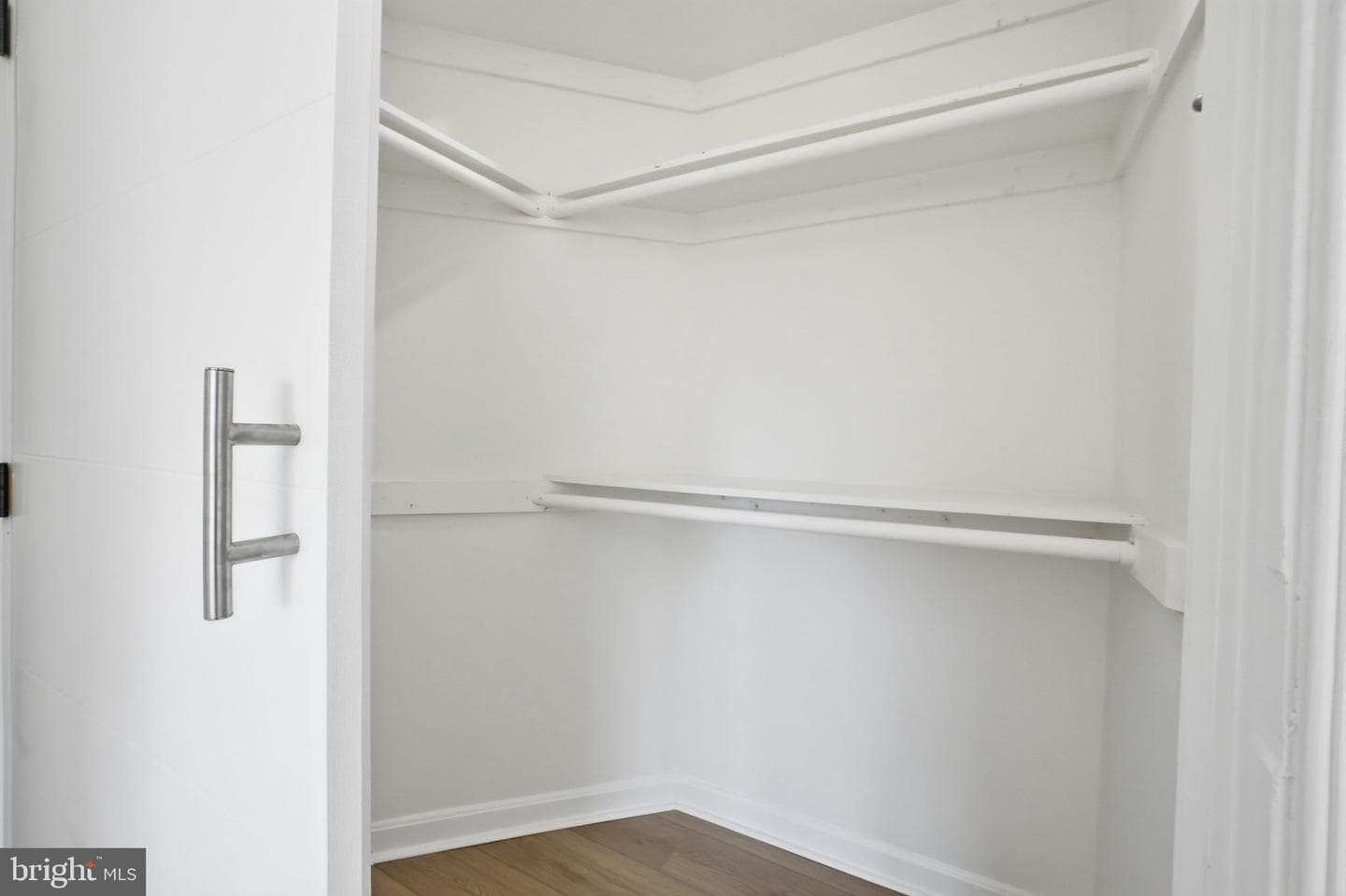 15620 Everglade Lane #401 photo 33