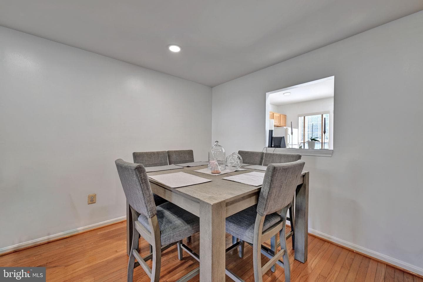 4446 Swindon Terrace photo 11